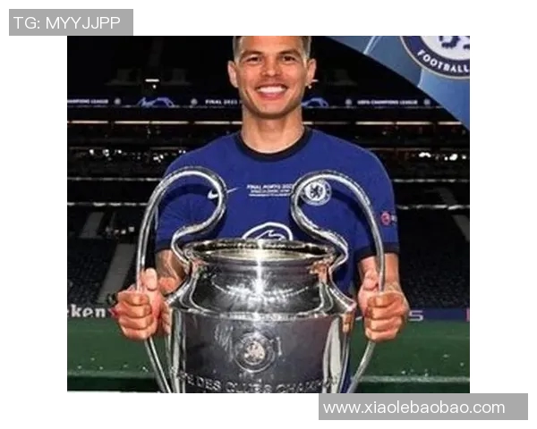 裤子烂掉的足球明星背后的励志故事与不为人知的坚持历程